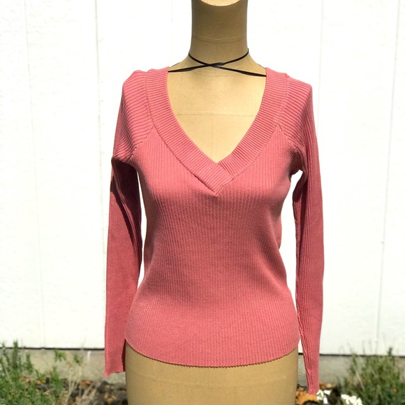 DIVIDED Ribbed Cropped Top - Picture 2 of 6